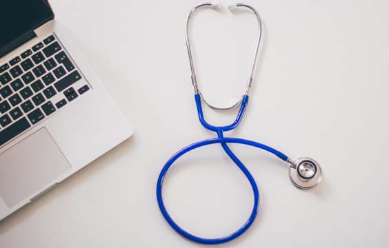 Doctors at AMRI Hospitals Offer Free Medical Consultation Online Amid Lockdown