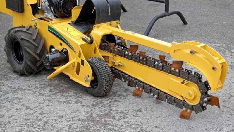 Three Reasons Why Renting a Trencher Will Save Your Weekend and Your Back