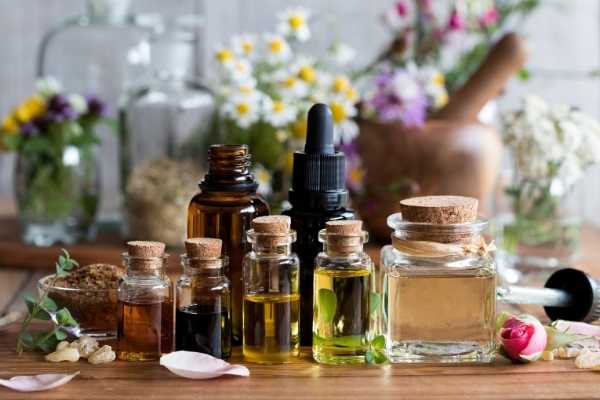 Essential Oils & Mood | List of Best Mood-lifting Essential Oils